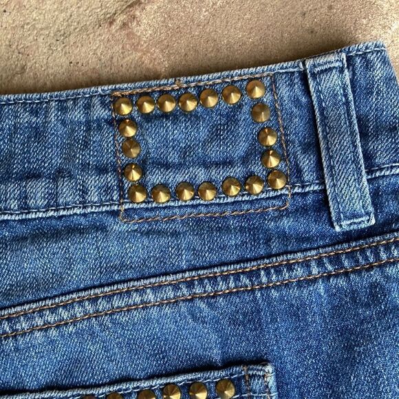 Guess Denim Raw Hem Embellished High Rise Jean Shorts Size 30 - Picture 8 of 11
